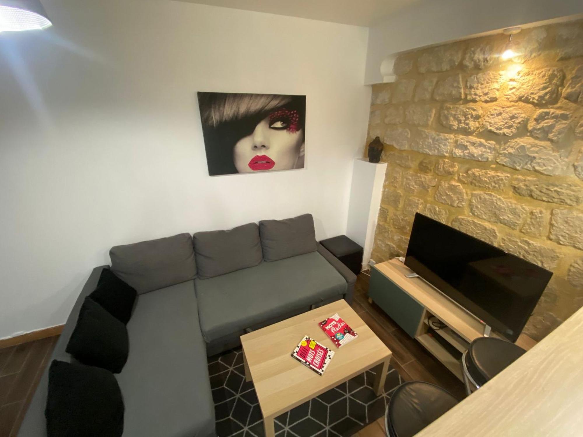 Agreable Appartement In Montmartre Paris Eksteriør billede